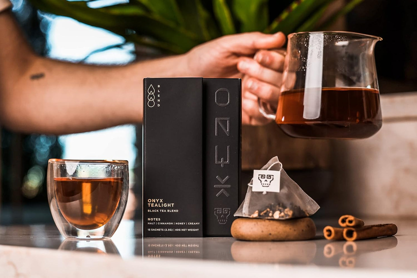 exotic-black-tea-bags-with-oats-cinnamon-vanilla-honey---onyx-coffee-lab-tealight-black-tea-15-count-3