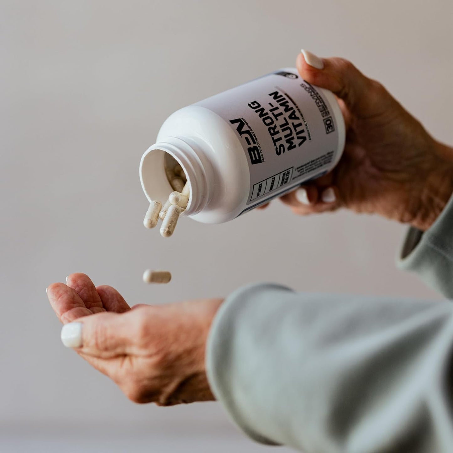 BPN Strong Multi-Vitamin for Foundational Health with Adaptogens for Improved Mood, Sleep, and Cognitive Health - Espot.com.au
