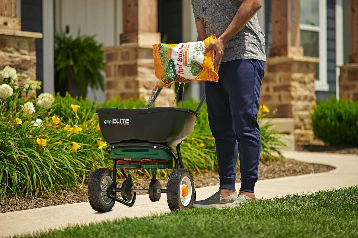 scotts-turf-builder-summerguard-lawn-food-with-insect-control---1335-lbs---covers-5000-sq-ft---all-in-one-lawn-care-5