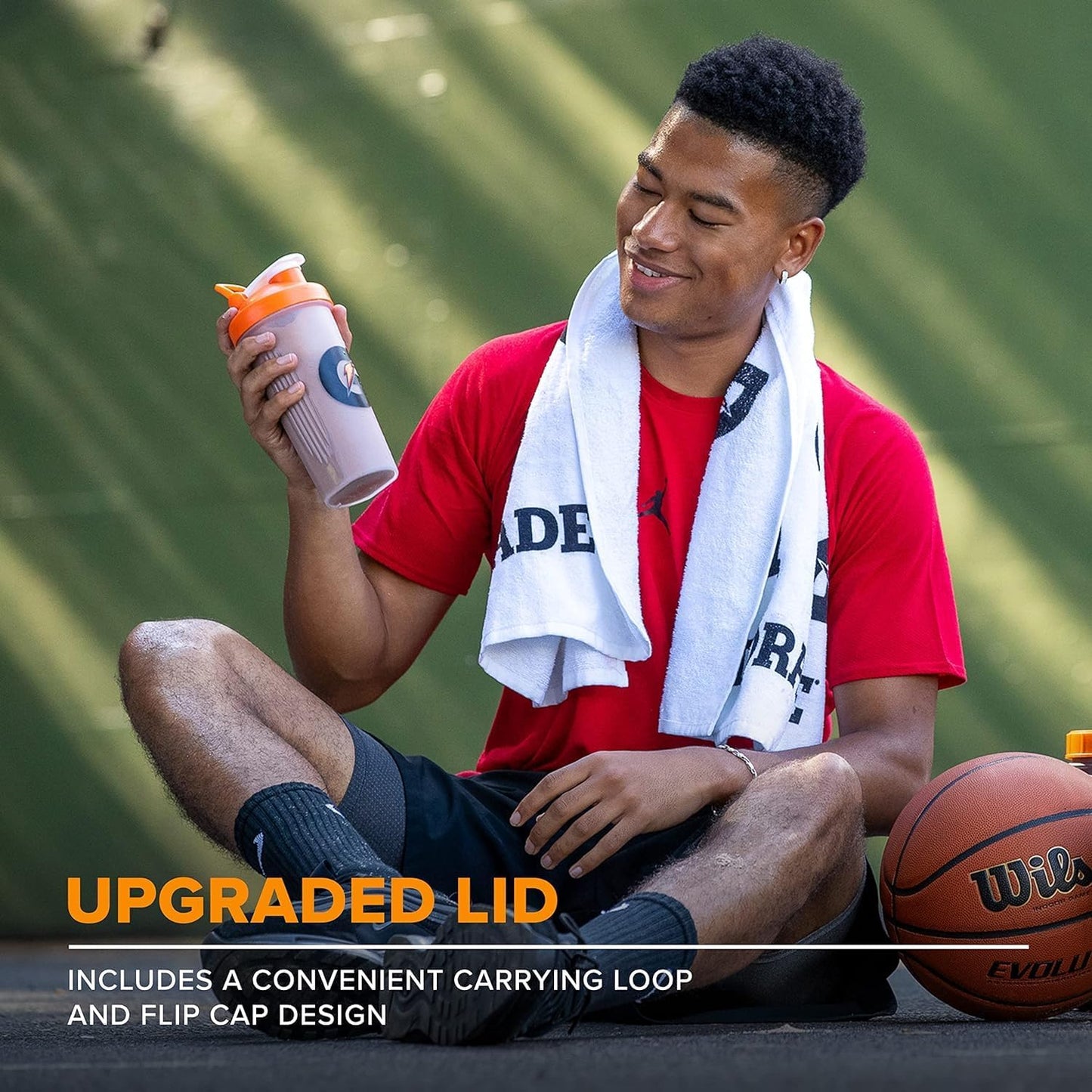 ultimate-gym-bundle-gatorade-28oz-shaker-bottle-chocolate-whey-protein-powder-5