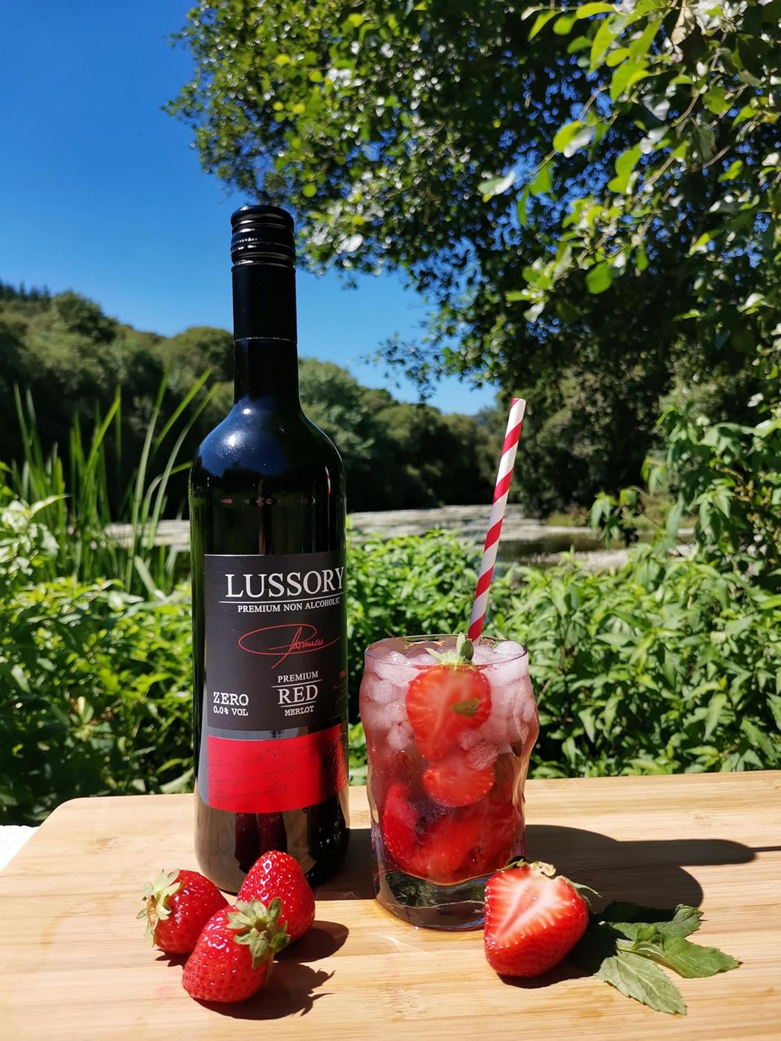 lussory-premium-merlot-alcohol-free-red-wine-00-abv-from-spain---low-calorie-low-sugar-halal-certified---750ml-bottle-7