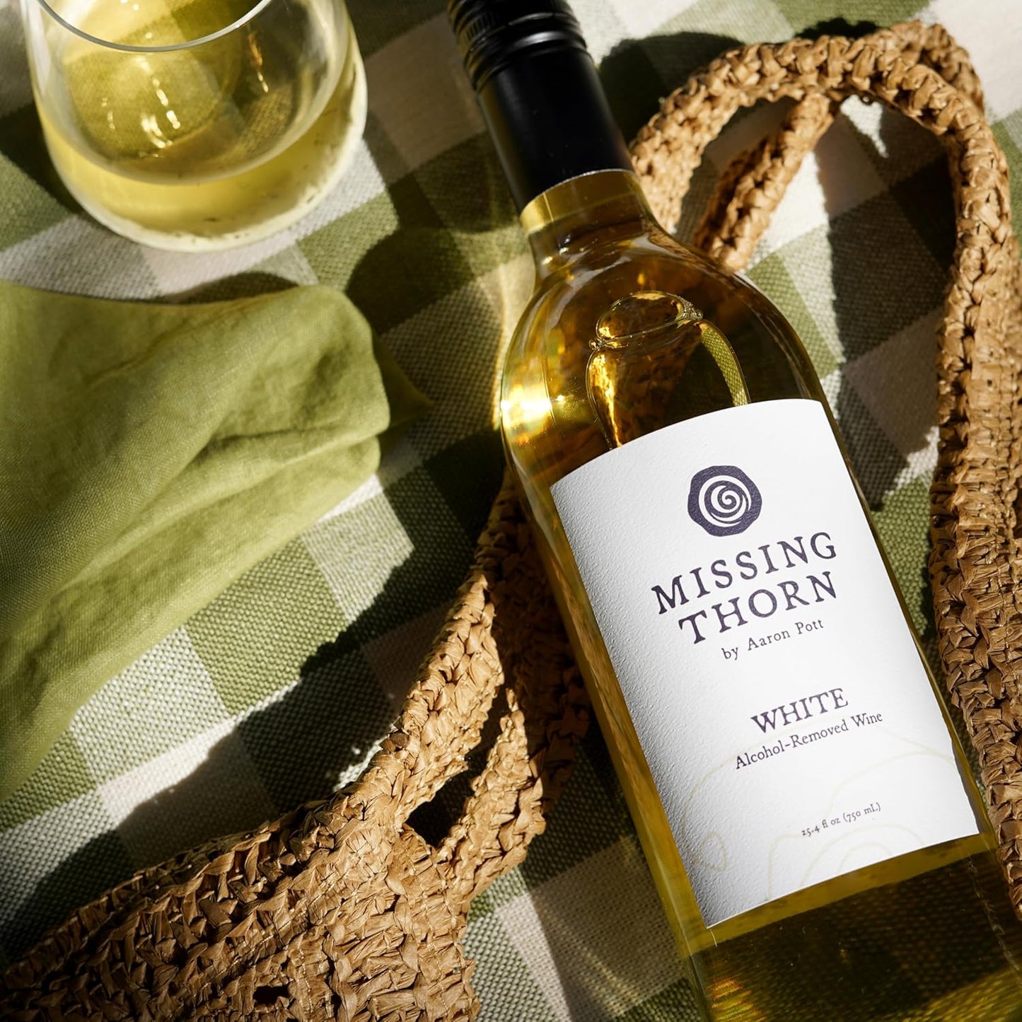 aaron-potts-missing-thorn-white-alcohol-removed-albario-wine-clean-non-alcoholic-wine-with-tropical-fruit-notes---low-sugar-vegan-gluten-free-7