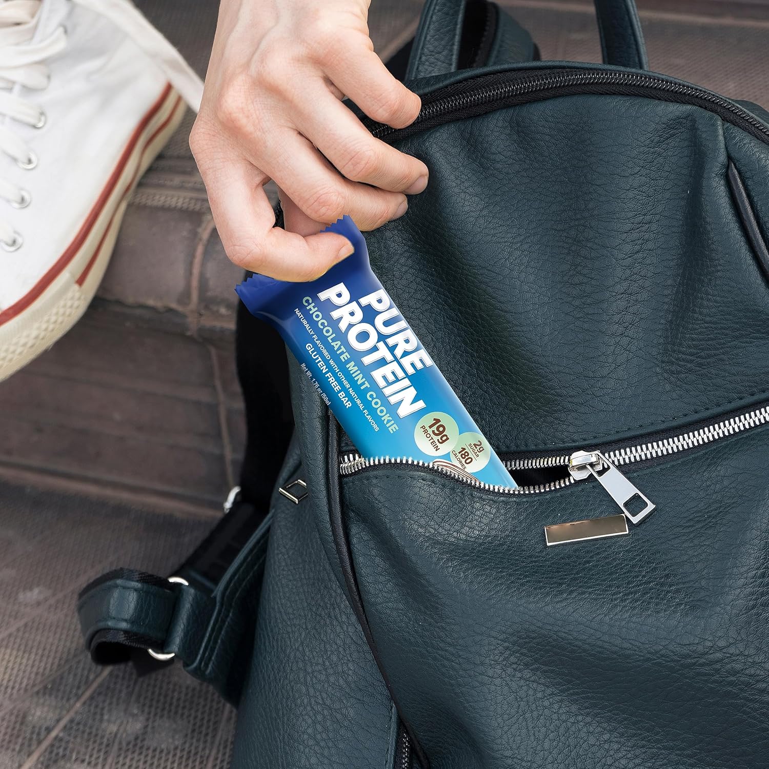 high-protein-chocolate-mint-cookie-snack-bars---6-pack-176oz-low-sugar-gluten-free-energy-boosting-pure-protein-bars-6