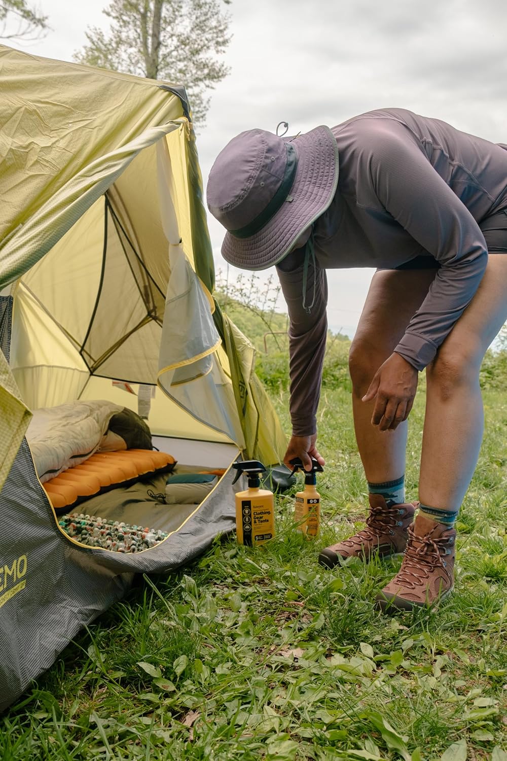 sawyer-sp657-premium-permethrin-insect-repellent-spray-for-clothing-gear-tents---24oz-3