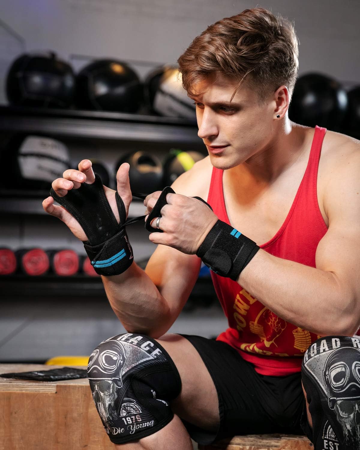 AEOLOS Gymnastics Hand Grips with Wrist Support - Ideal for WODs, Pull-Ups, Weightlifting, Kettlebells, & Gym Workouts