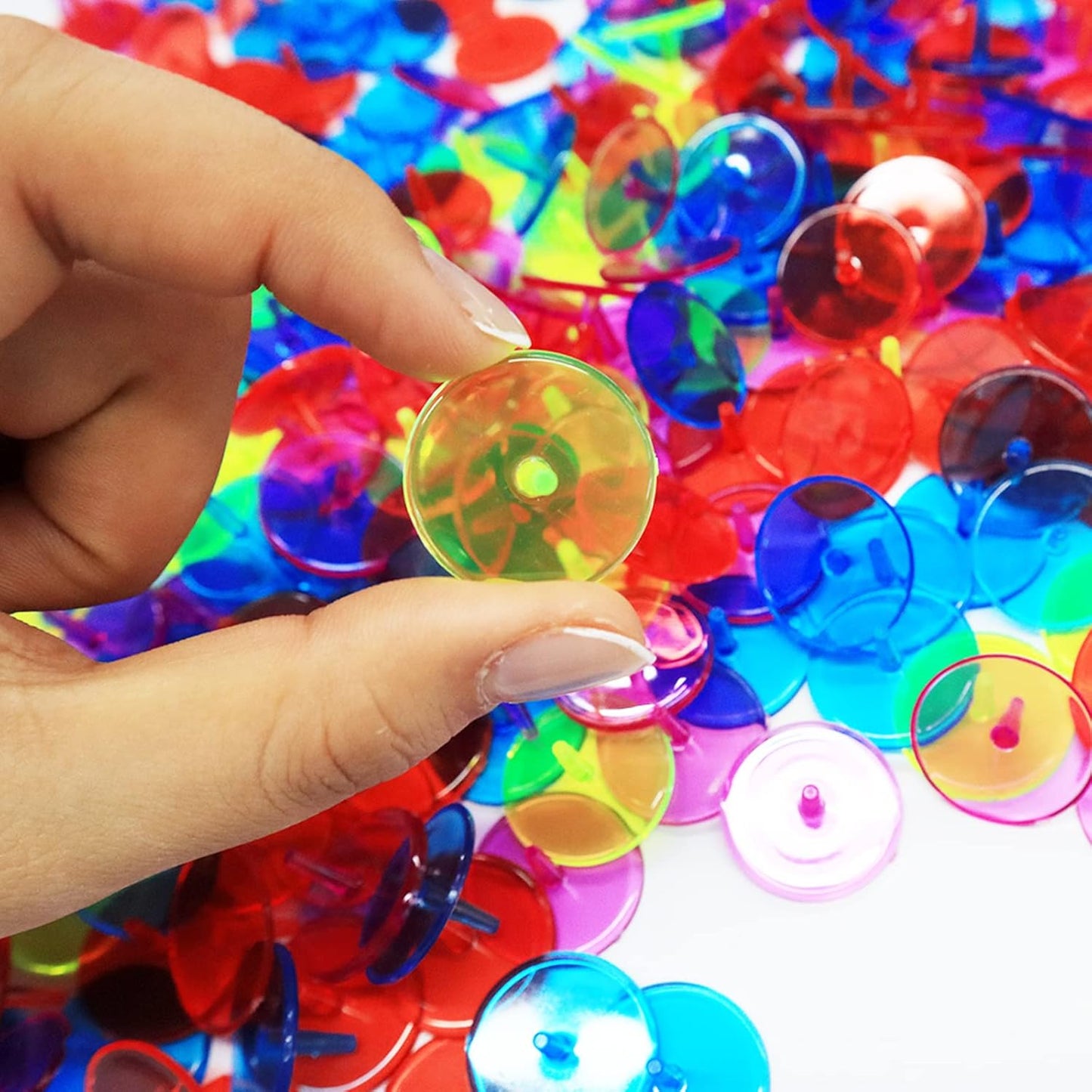 Bulk Pack of 50/100/150 VEASAERS Multicolor Transparent Plastic Golf Ball Markers - 25mm Flat Round Position Mark Accessories