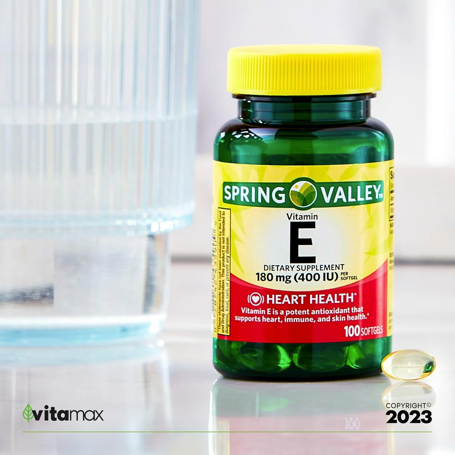 Heart Health Vitamin E Supplement Softgels - 180 mg (400 IU), 100 Count with VitaMax Vitamin Guide - 2 Items