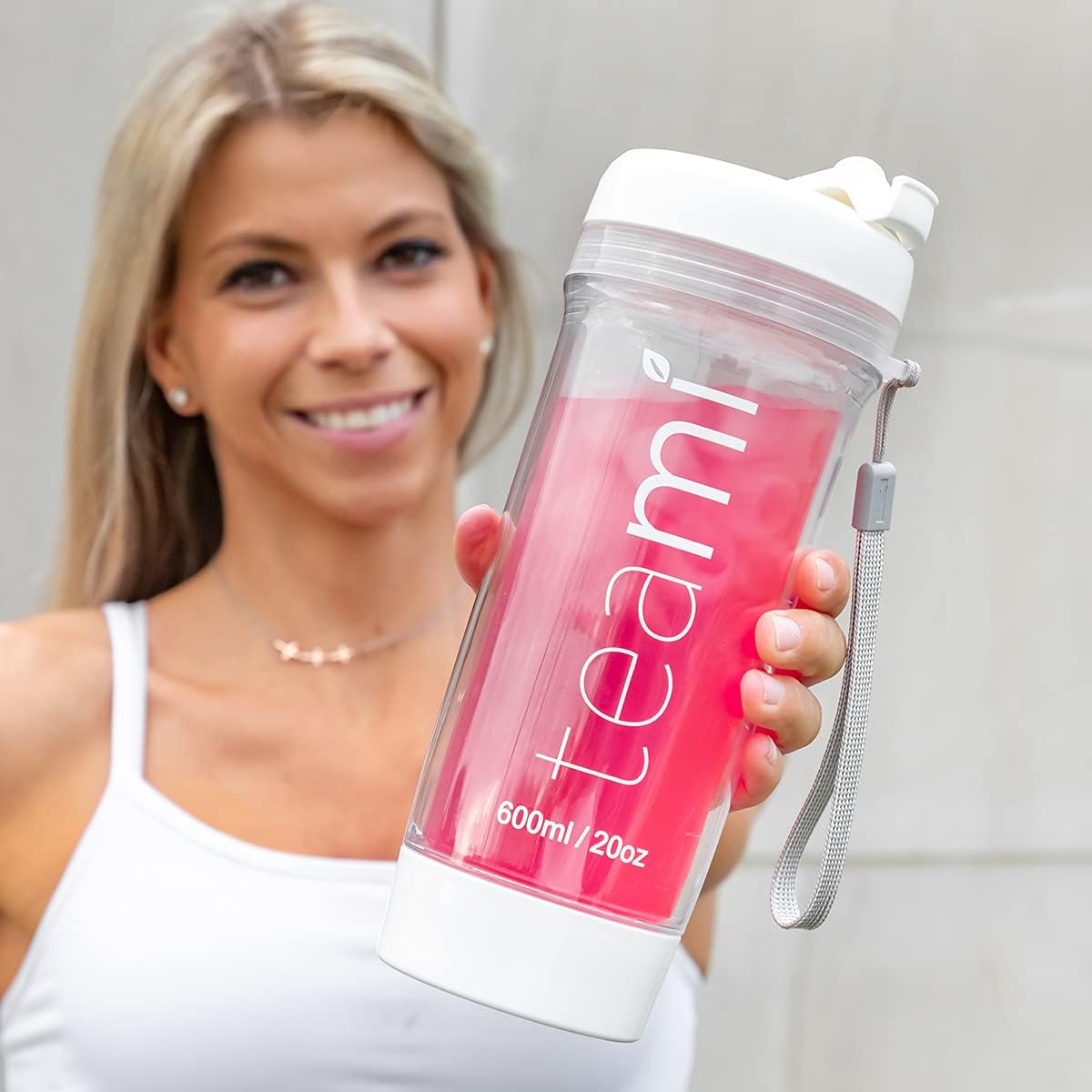 Hydrate & Energize with Teami Electrolytes Powder - Calcium, Magnesium, Chloride & Potassium Supplement - 45 Servings - Keto-Friendly Electrolyte Drink Mix with Vitamins & Minerals