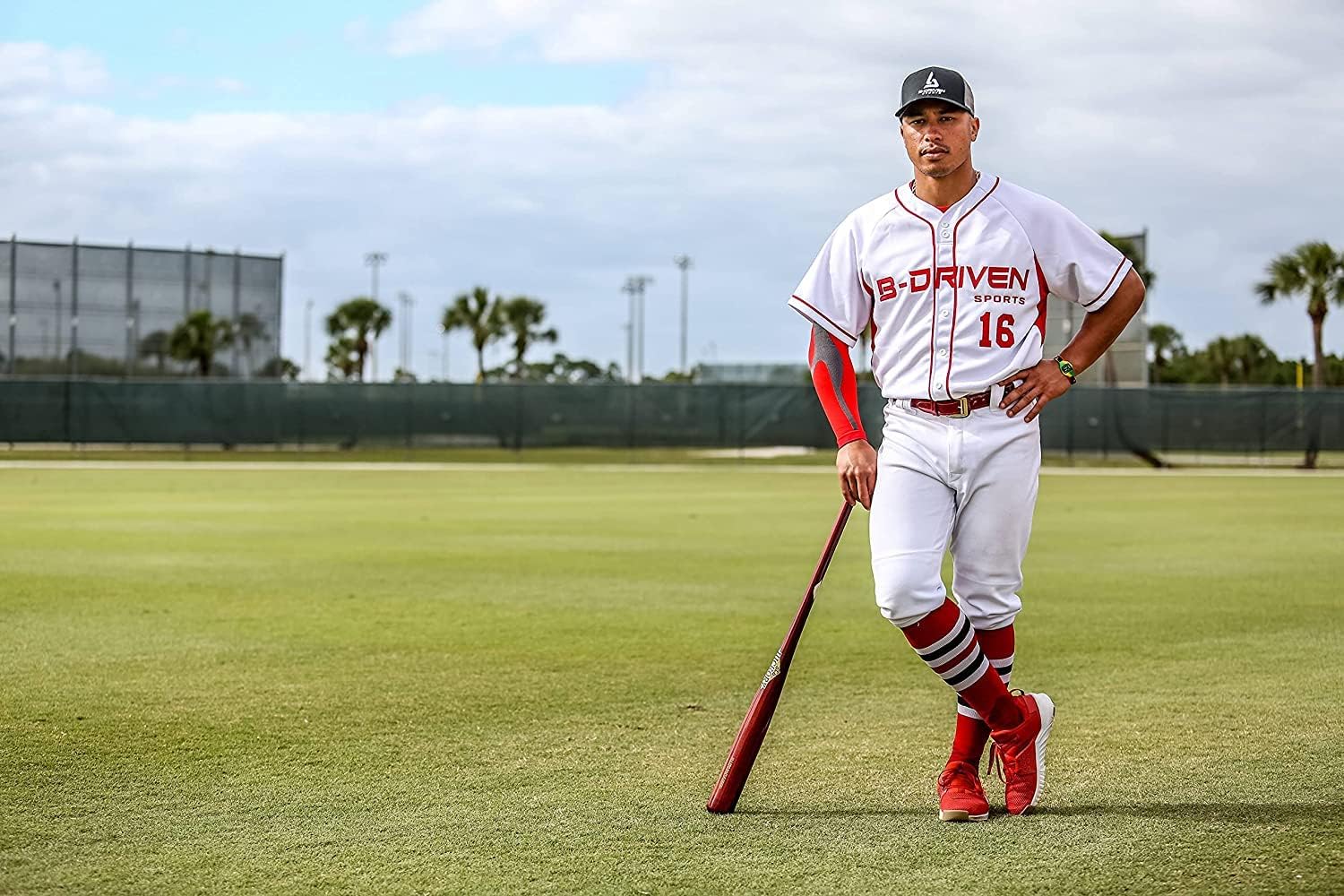 Medical Grade Graduated Compression Arm Sleeves for Men and Women - 20-30mmHG - Ideal for Athletics, Lymphedema, and Circulation Support