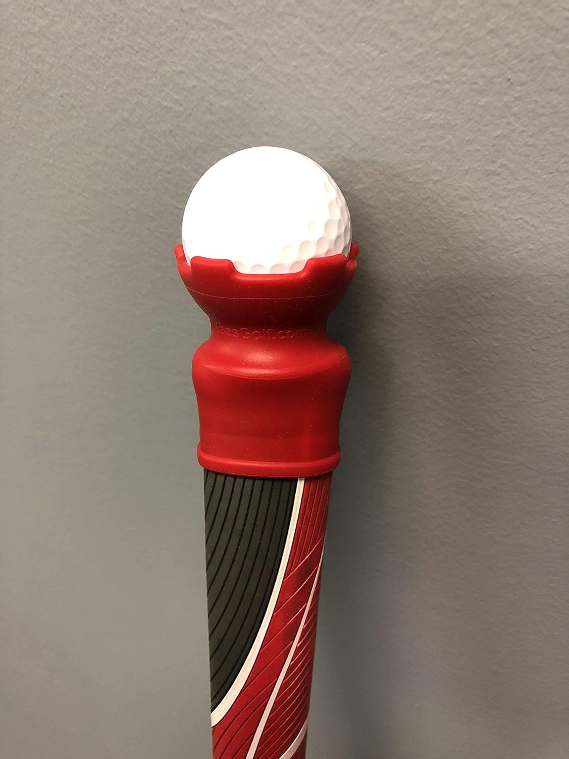 Royal Red Large Ball Retriever - Dzotmyn
