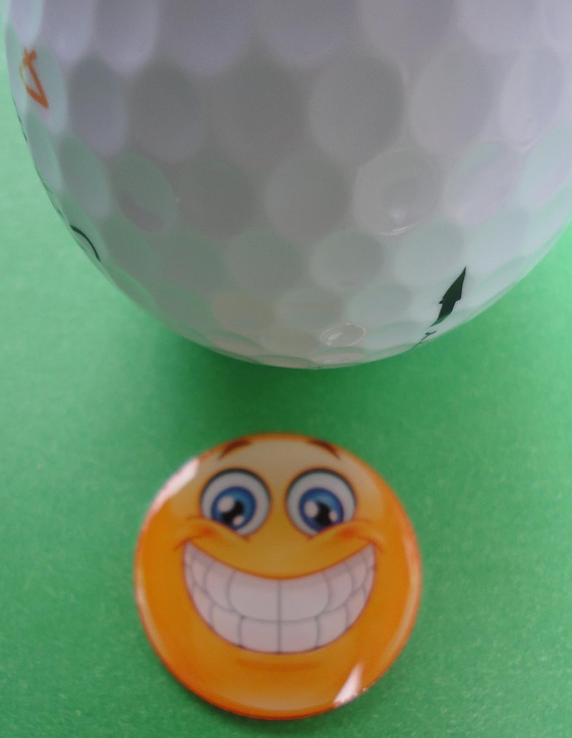 Smiley Face Golf Ball Marker - Durable Emoji Marker for Golf - Fun Accessory for Men and Women - Lightweight 1" Inch Marker to Boost Mood on The Course