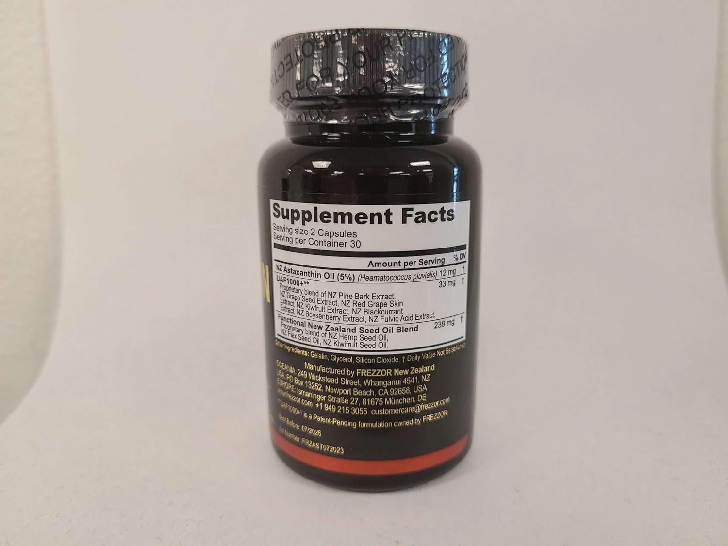 FREZZOR Astaxanthin Black Softgels - Heart, Eye & Brain Health, Anti-Aging Skincare - 12mg Astaxanthin, 360 Softgels, 6 Month Supply - Espot.com.au