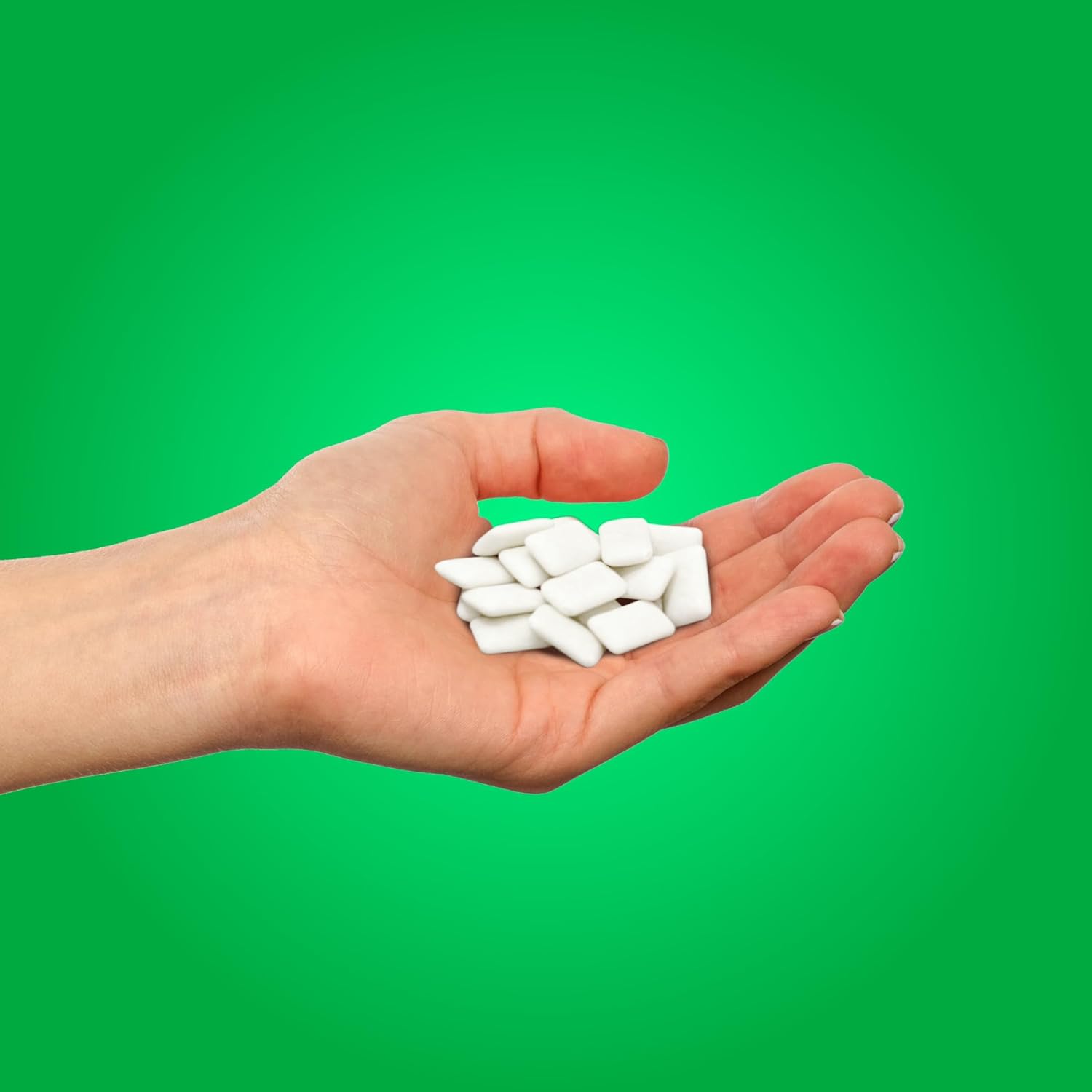 aspartame-free-spearmint-chewing-gum-with-100-xylitol---55-pieces-pack-of-1---natural-refreshing-flavor-2