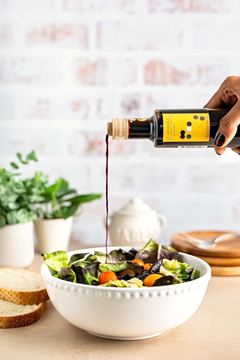 premium-la-resdora-balsamic-vinegar---imported-italian-barrel-aged-aceto-balsamico---ideal-for-dressings-marinades-and-more-3