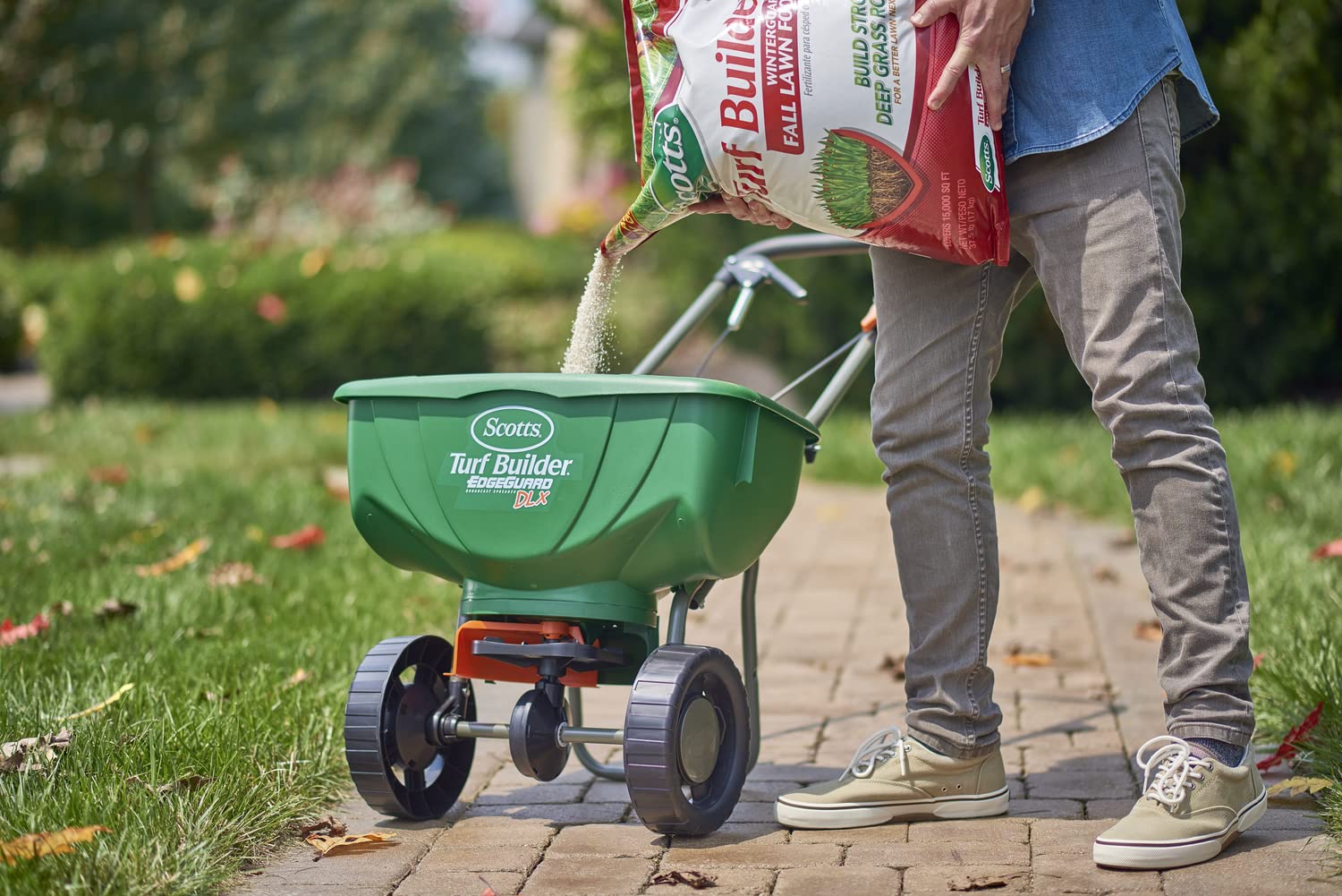 scotts-winterguard-fall-lawn-fertilizer---15000-sq-ft-coverage---for-all-grass-types---375-lbs-6