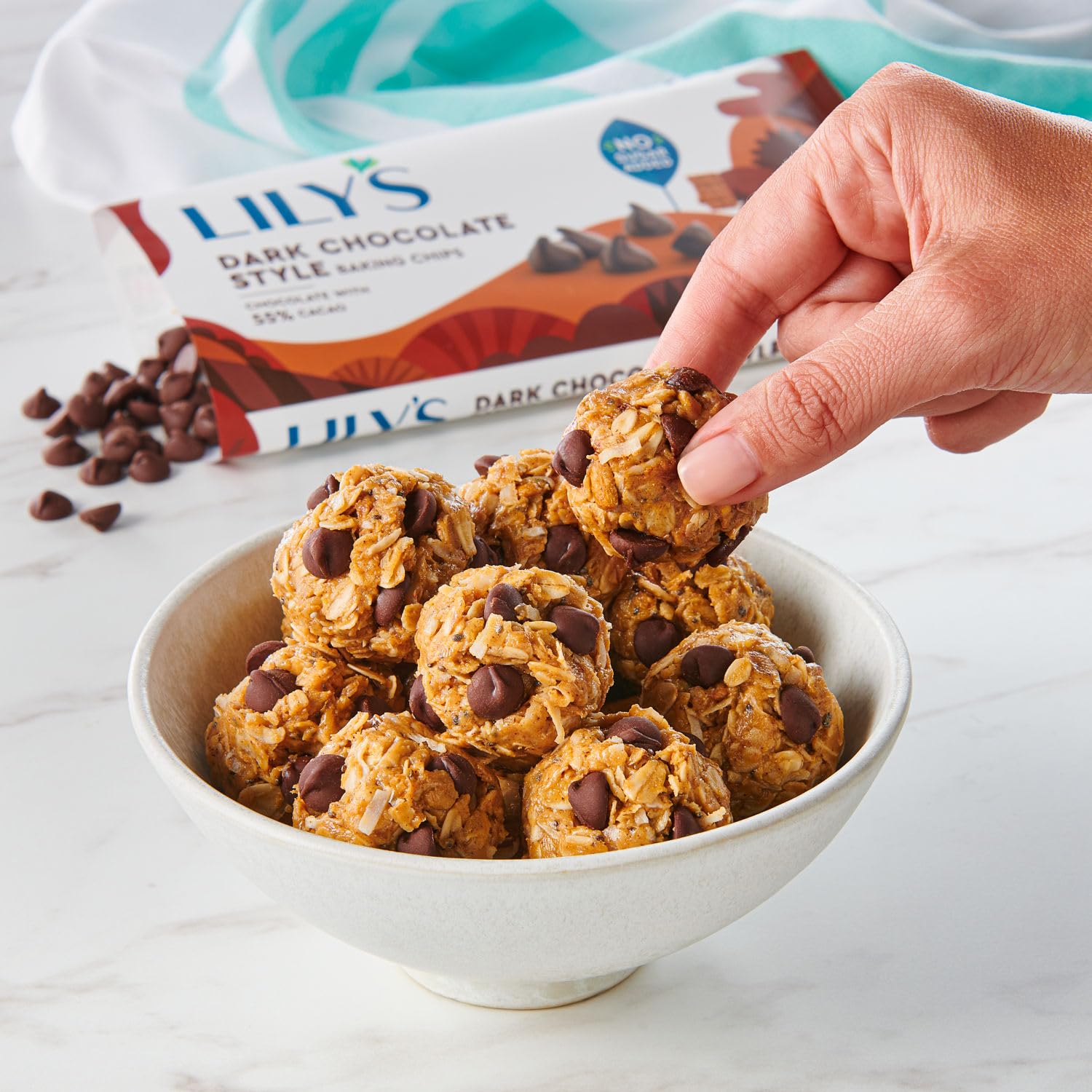 lilys-55-cocoa-dark-chocolate-baking-chips---no-sugar-added---9-oz-bag-for-baking-4