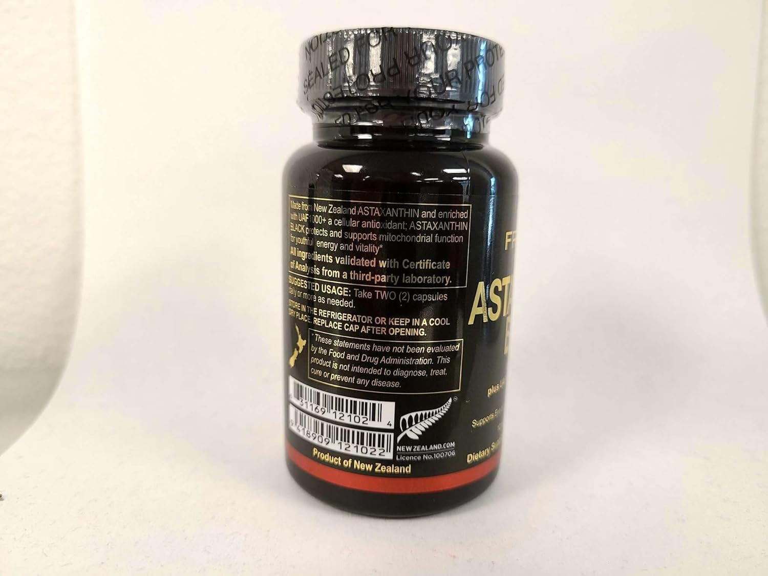 FREZZOR Astaxanthin Black Softgels - Heart, Eye & Brain Health, Anti-Aging Skincare - 12mg Astaxanthin, 360 Softgels, 6 Month Supply - Espot.com.au
