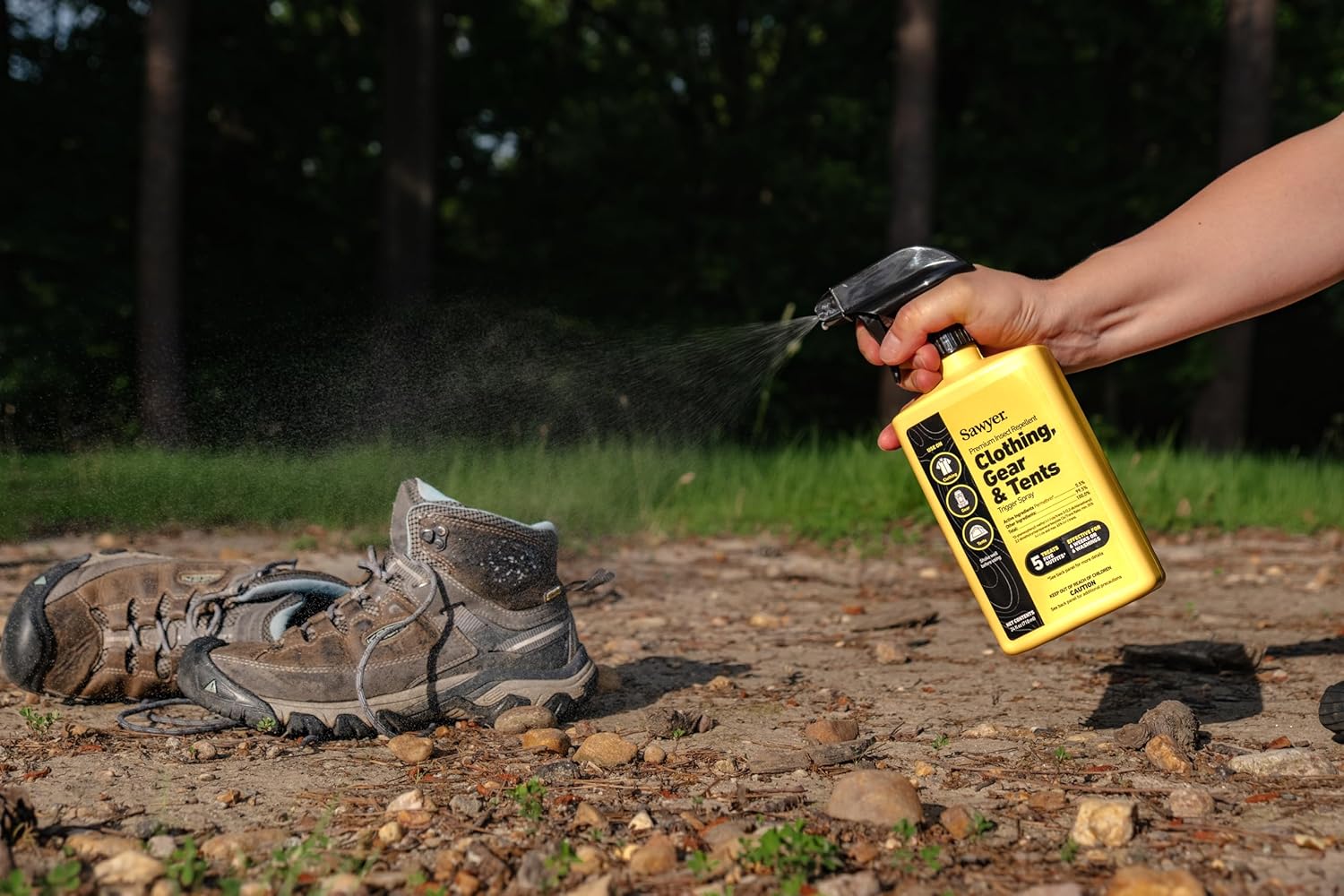 sawyer-sp657-premium-permethrin-insect-repellent-spray-for-clothing-gear-tents---24oz-2