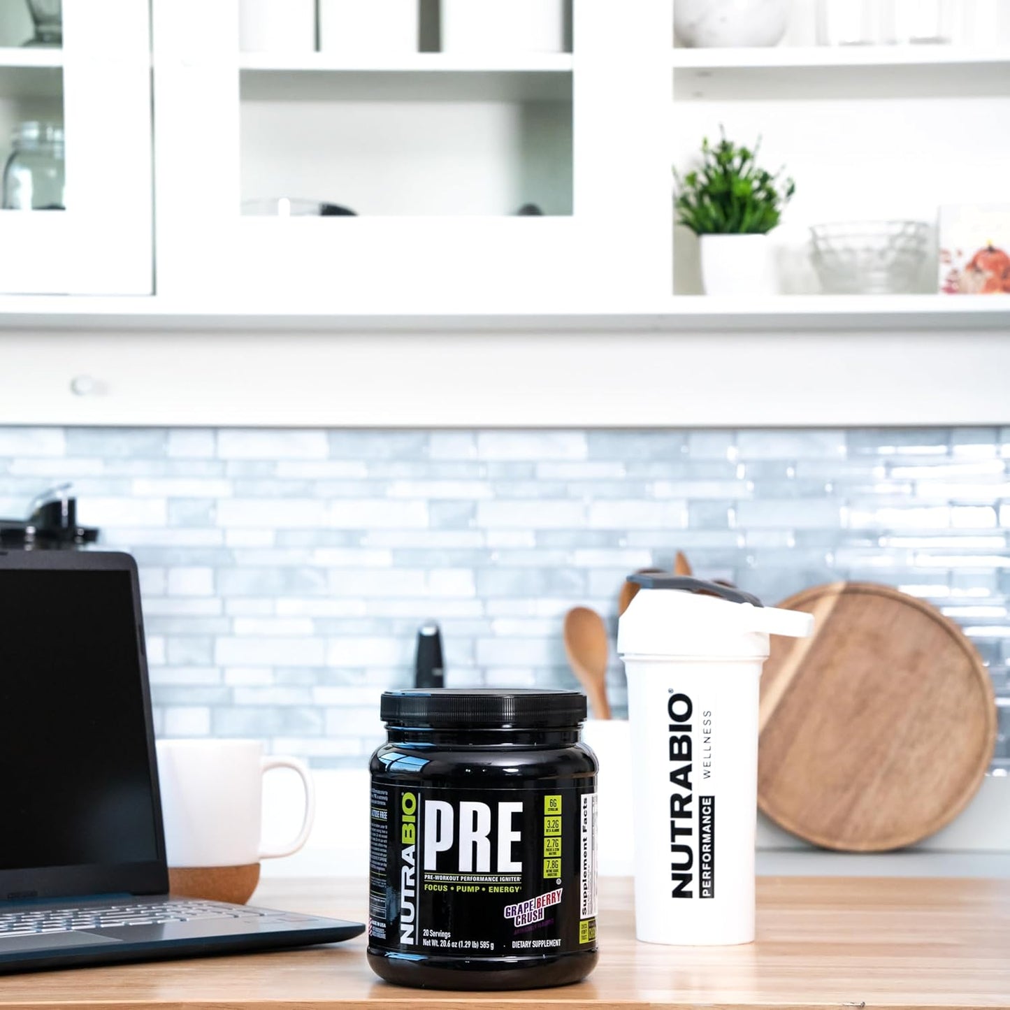 NutraBio PRE Workout Powder - Clinically Dosed Formula for Sustained Energy, Mental Focus, and Endurance - Grape Berry Crush Flavor - 20 Servings - Espot.com.au