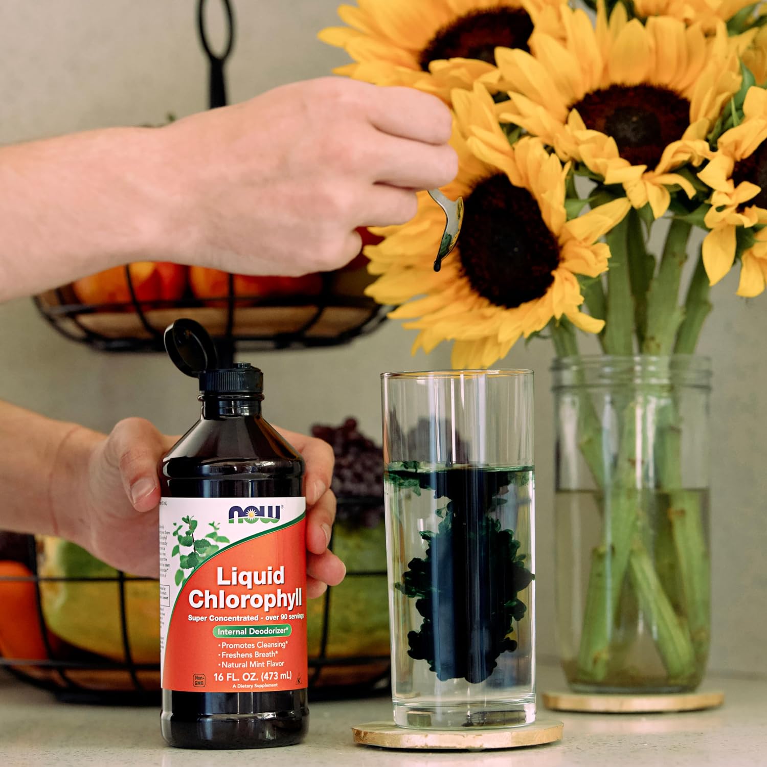 now-foods-liquid-chlorophyll-supplement-super-concentrated-internal-deodorizer-mint-flavor-16-ounce-bottle---boost-energy-and-detoxify-your-body-4