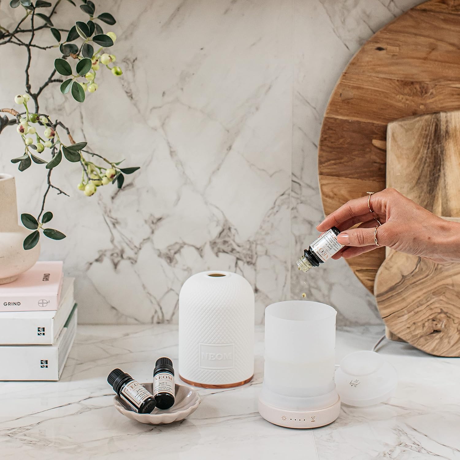 NEOM Ceramic Essential Oil Diffuser with LED Light & Timer - Best for Medium Spaces - Plug-in Aromatherapy Diffuser for Home Fragrance - Espot.com.au