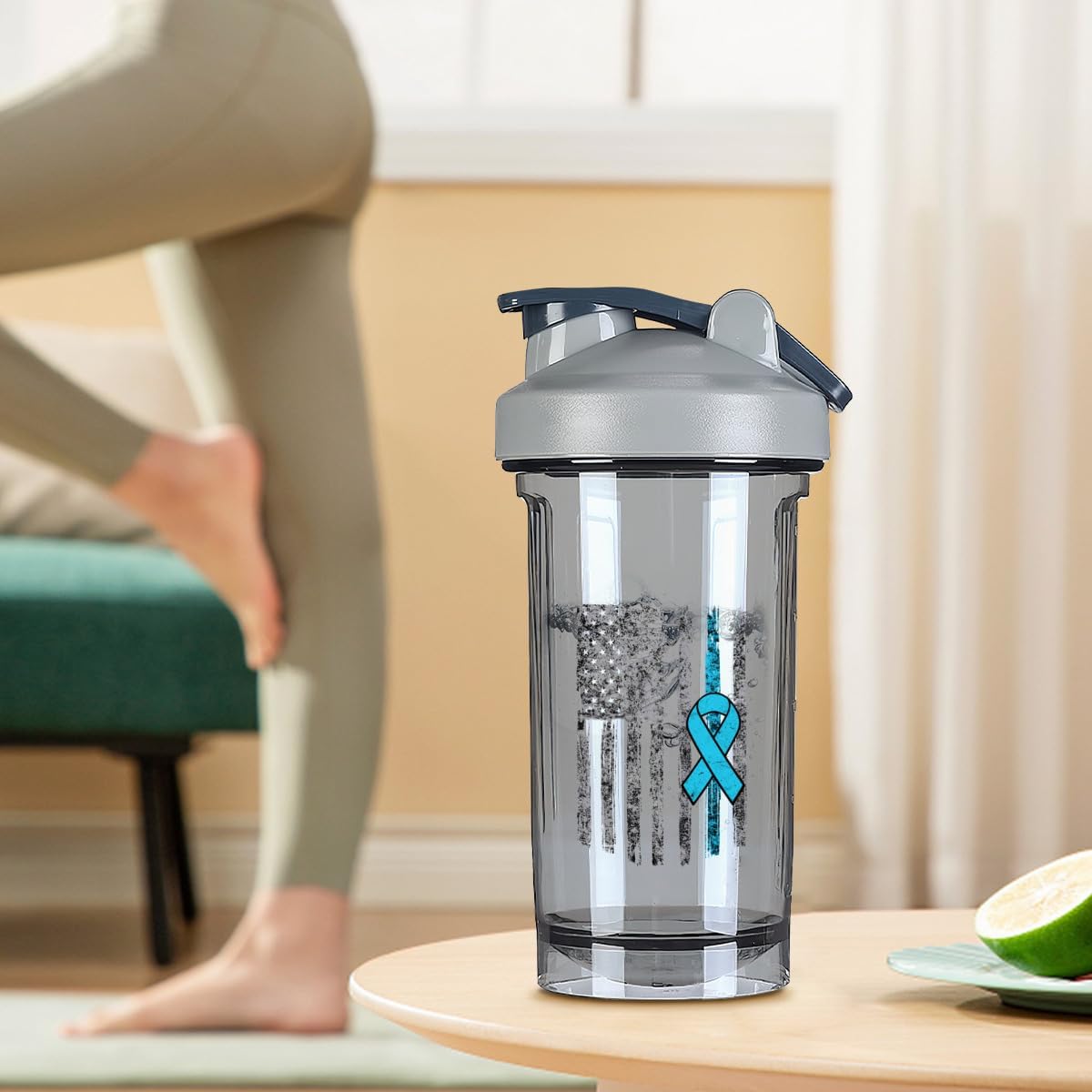 Prostate Cancer Awareness USA Flag Shaker Bottle 18oz - Leak-proof Protein Shake Mixer - Grey Meal Replacement Bottle